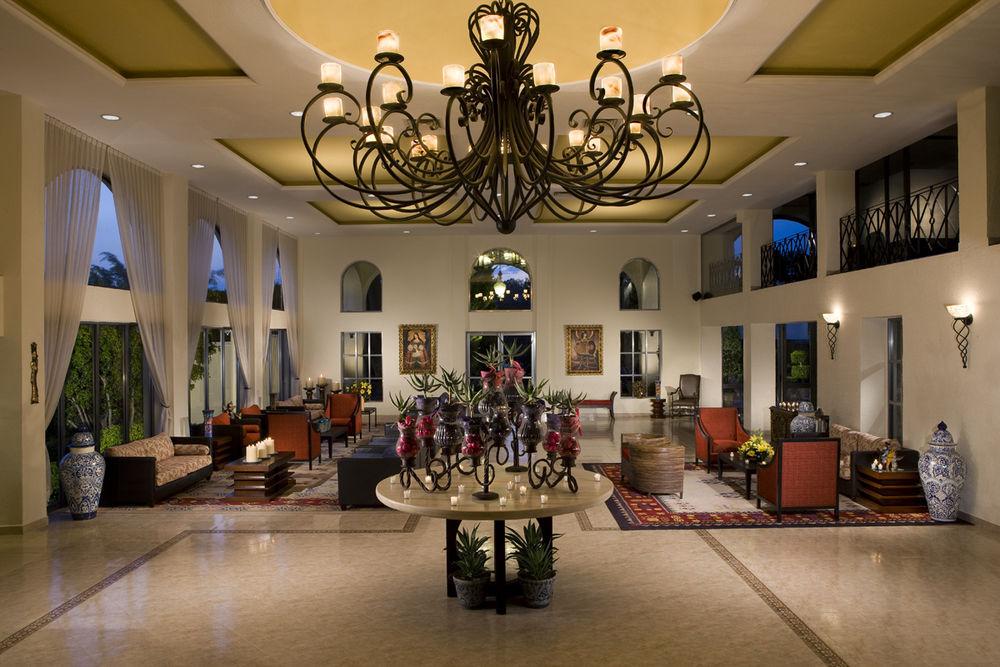 Fiesta Americana Hacienda Ixtapan De La Sal Kültér fotó Lobby