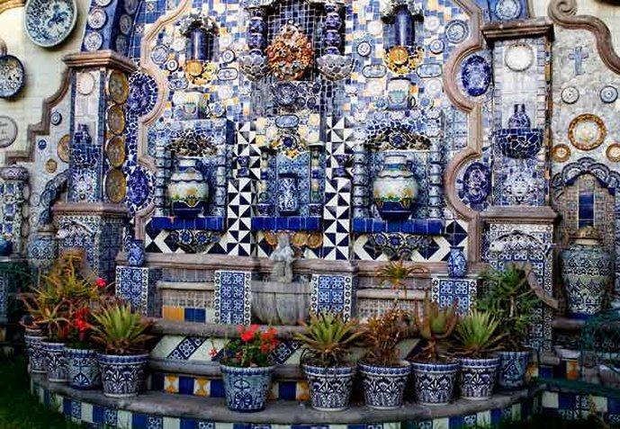 Fiesta Americana Hacienda Ixtapan De La Sal Kültér fotó A fountain in the garden of the Casa dos Azulejos
